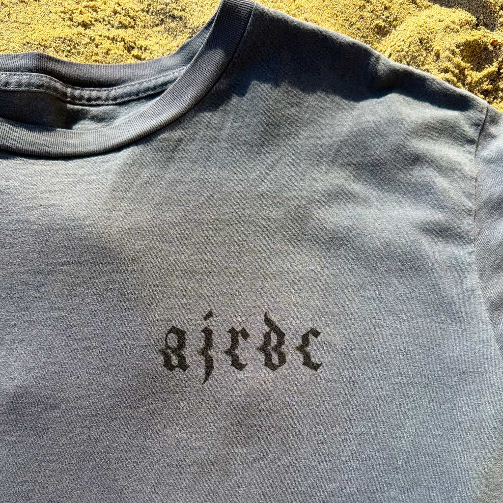 COLLAGE TEE